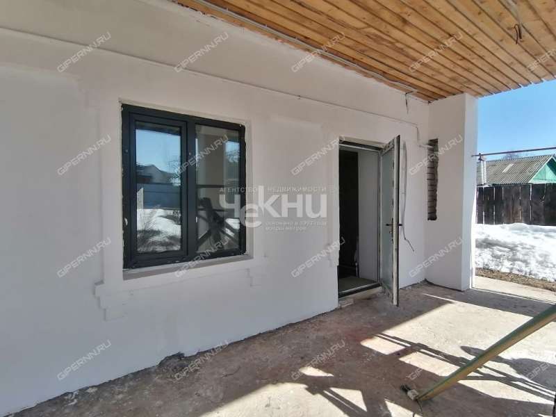 дом на улице Вяткина рабочий посёлок Большое Козино