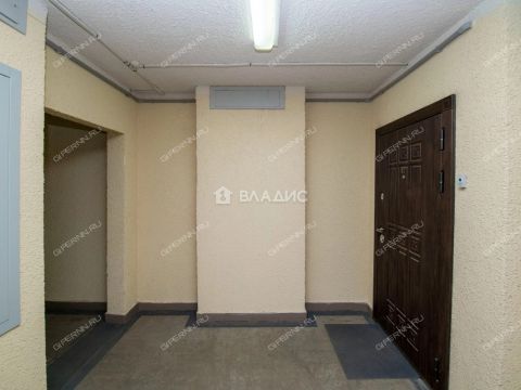 3-komnatnaya-ul-ukrainskaya-d-50 фото
