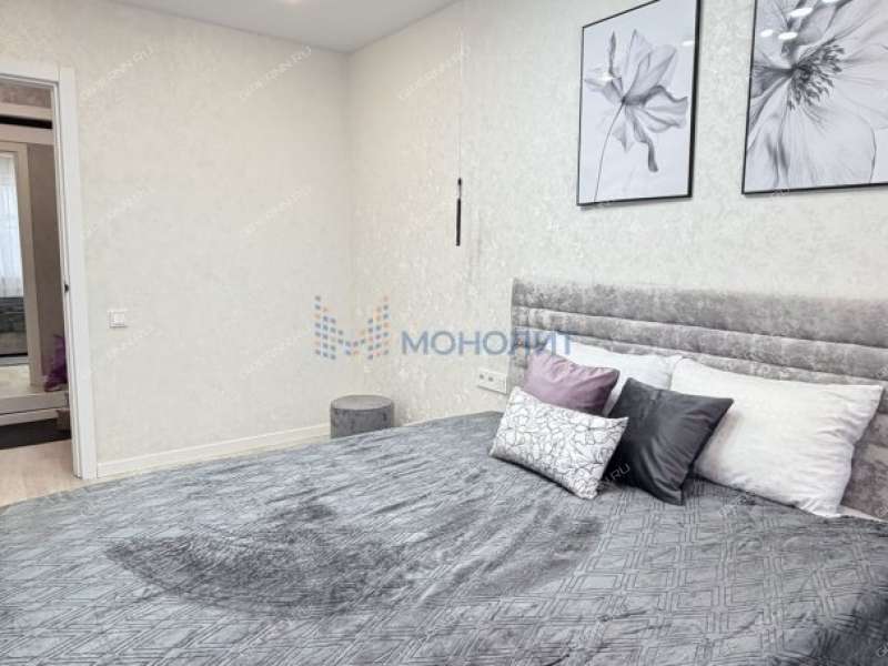 двухкомнатная квартира на улице Сергея Есенина дом 3