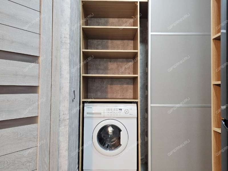 однокомнатная квартира на Волжской набережной дом 10в