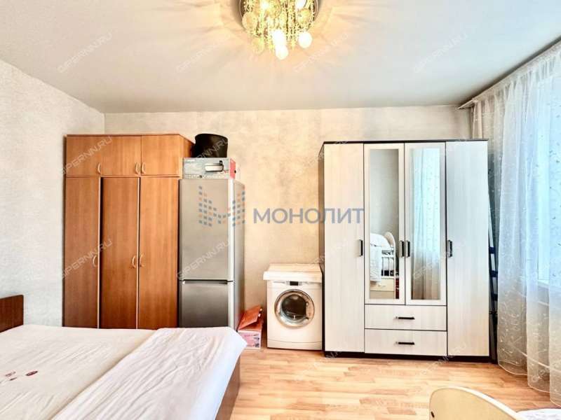 трёхкомнатная квартира на проспекте Ленина дом 80