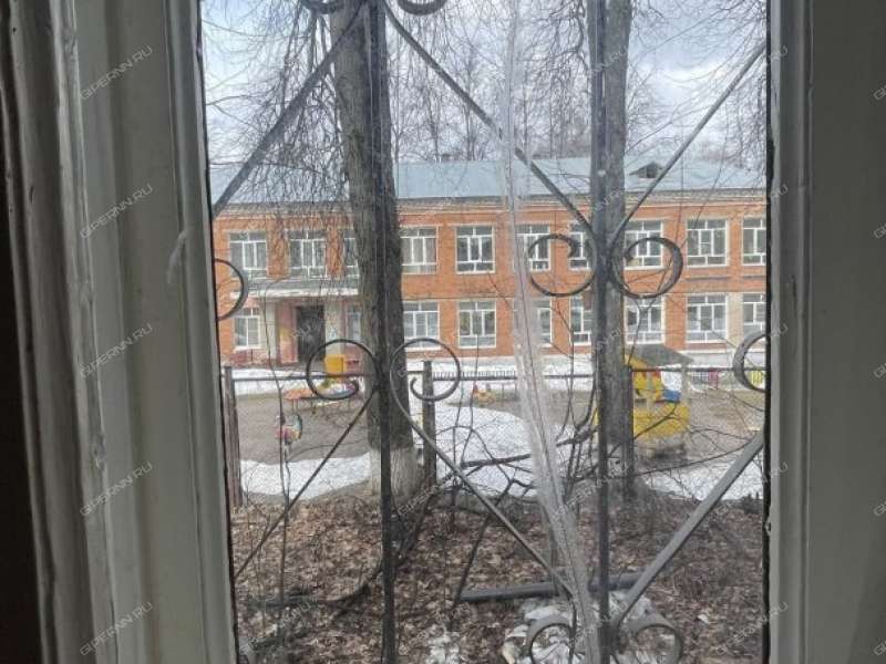 двухкомнатная квартира на улице Ладыжникова дом 3