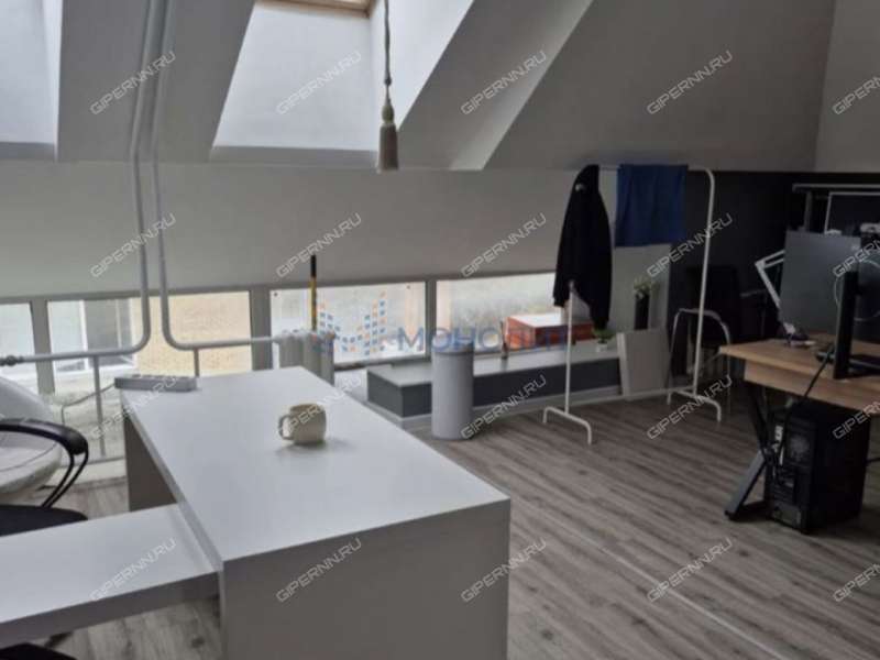 помещение под помещение свободного назначения на Варварской улице