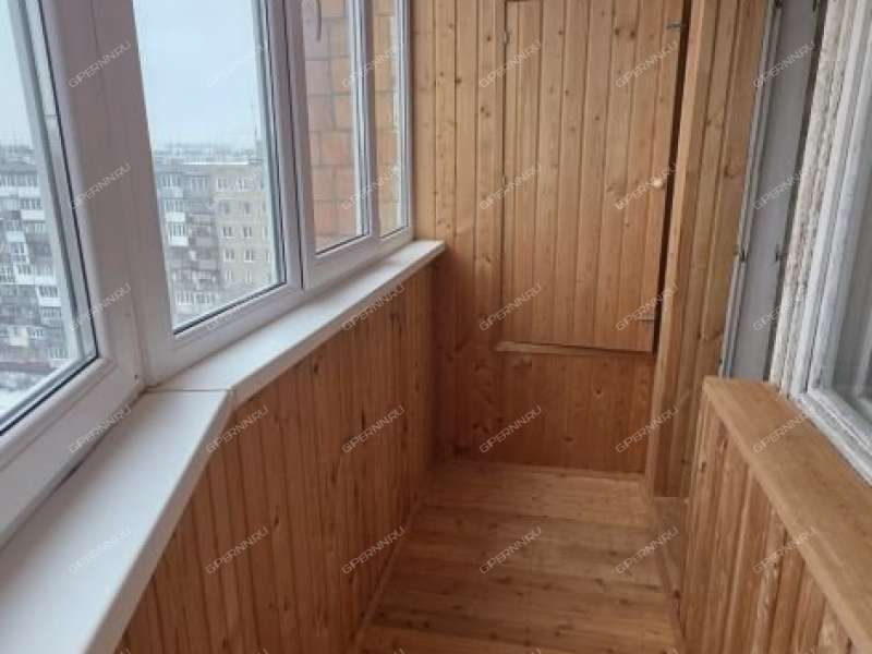 двухкомнатная квартира на улице Юлиуса Фучика дом 41