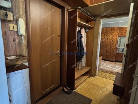 1-komnatnaya-ul-sergeya-esenina-d-44 фото