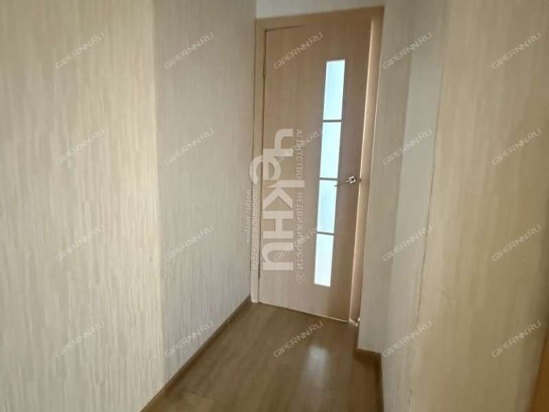 трёхкомнатная квартира на 2-й Дорожной улице дом 31