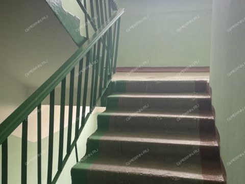 2-komnatnaya-ul-politboycov-d-6 фото