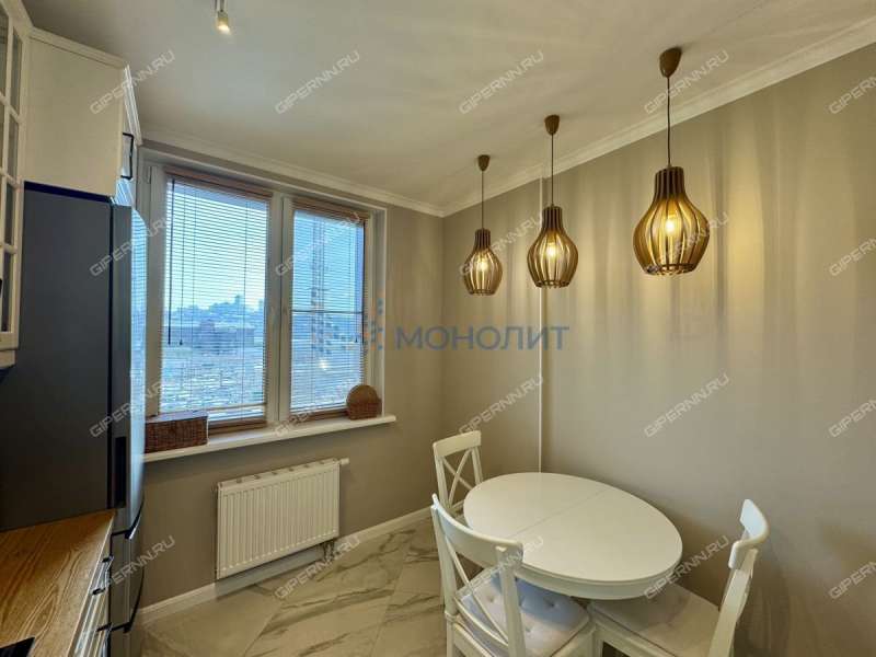 трёхкомнатная квартира на улице Июльских Дней дом 1 к2