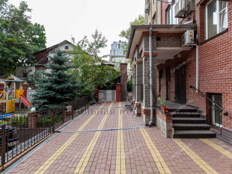 пятикомнатная квартира на улице Семашко дом 12