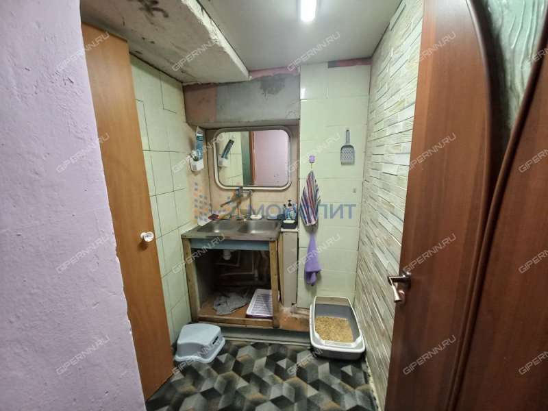 комната в доме 1 на Лбищенской улице