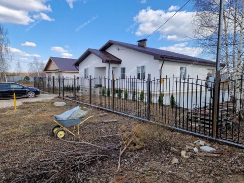 kottedzh-derevnya-berezovka-bogorodskiy-municipalnyy-okrug фото