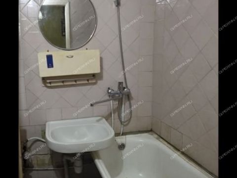 2-komnatnaya-ul-yuliusa-fuchika-d-41 фото