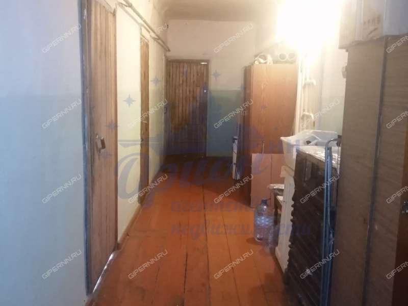 комната в доме 9/18 на Ивановском съезде