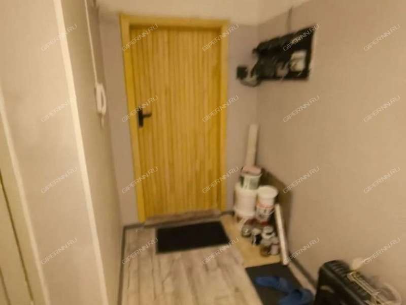 комната в доме 28 на Молодёжном проспекте