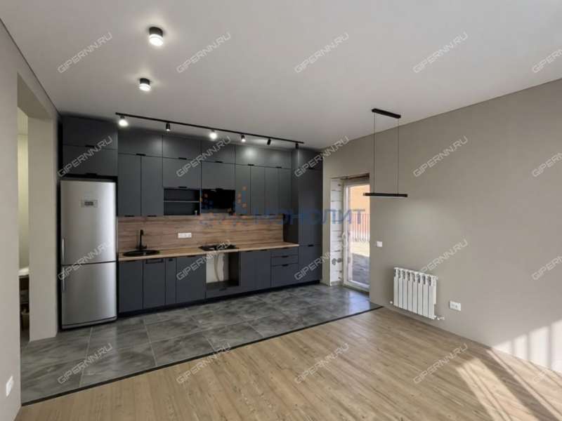 дом на Приозёрной улице деревня Крутая