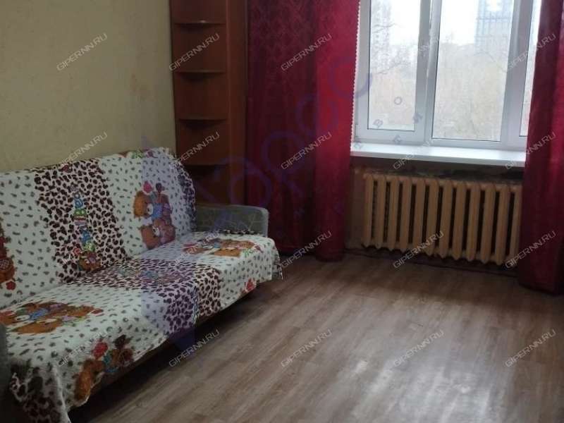 комната в доме 33 к2 на Дворовой улице