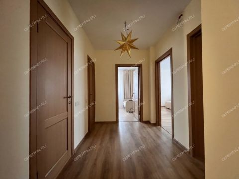 3-komnatnaya-ul-vladimira-luzyanina-d-2 фото