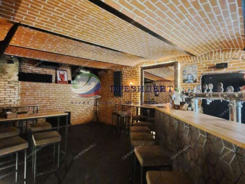 помещение под недвижимость под общепит на Рождественской улице