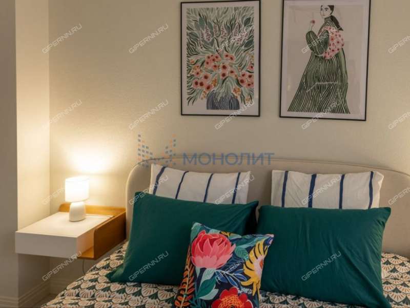 трёхкомнатная квартира на площади Свободы дом 7