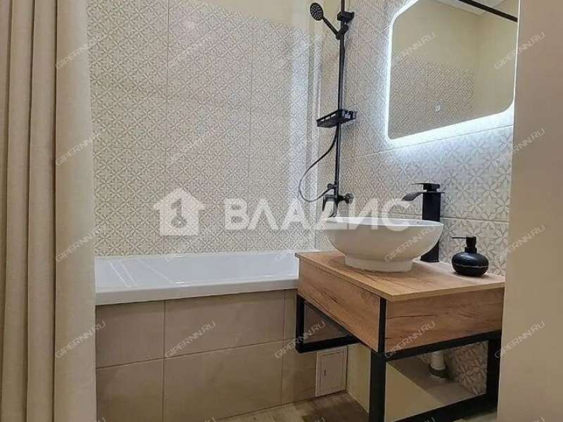 однокомнатная квартира на улице Луначарского дом 2/18