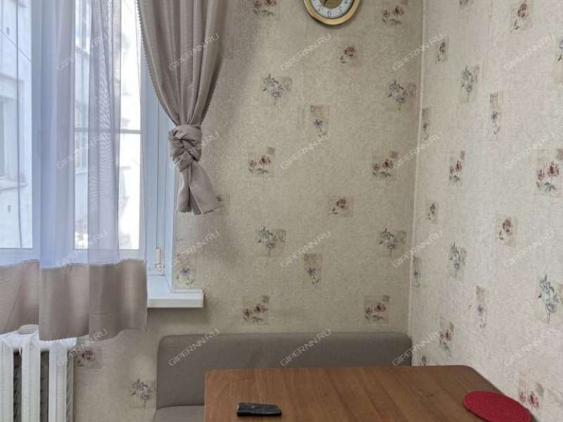 трёхкомнатная квартира на улице Веденяпина дом 1А